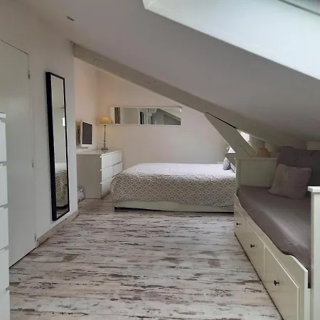 My Home-nancy L'etage דירה *