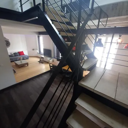 My Home-nancy L'etage *